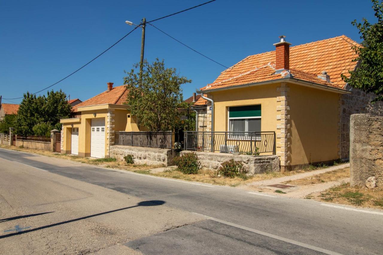 Apartman Ivan Дрниш Экстерьер фото